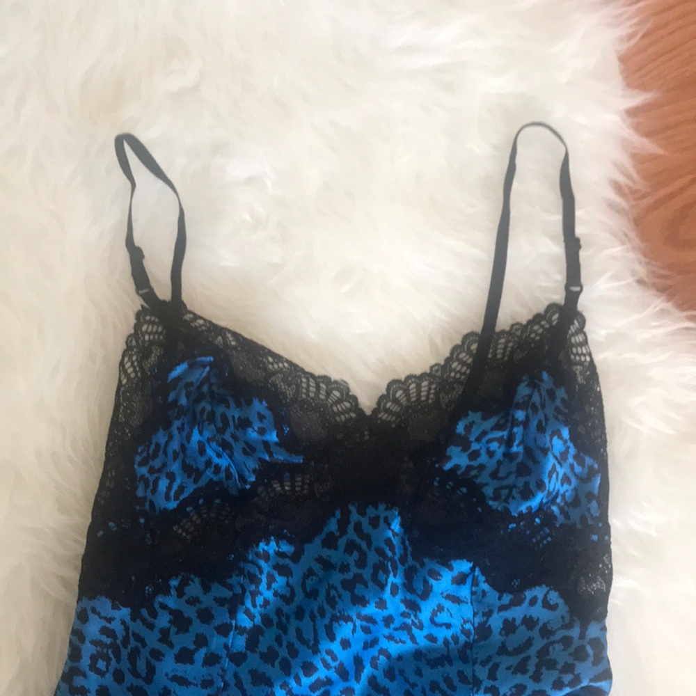 💙Victoria Secret💙 - Picture 2 of 7